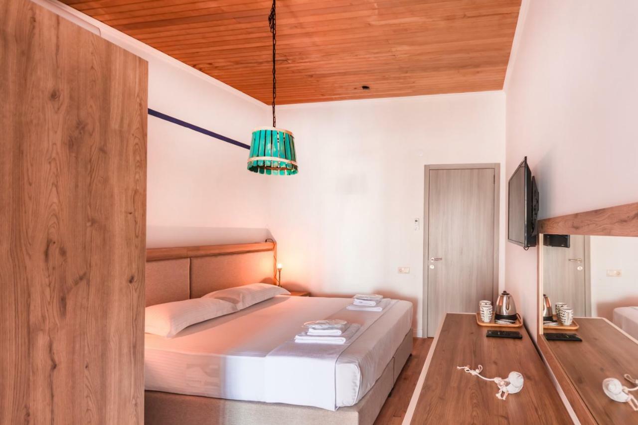Sadafi Hotel • Სასტუმრო Სადაფი Batumi Kültér fotó