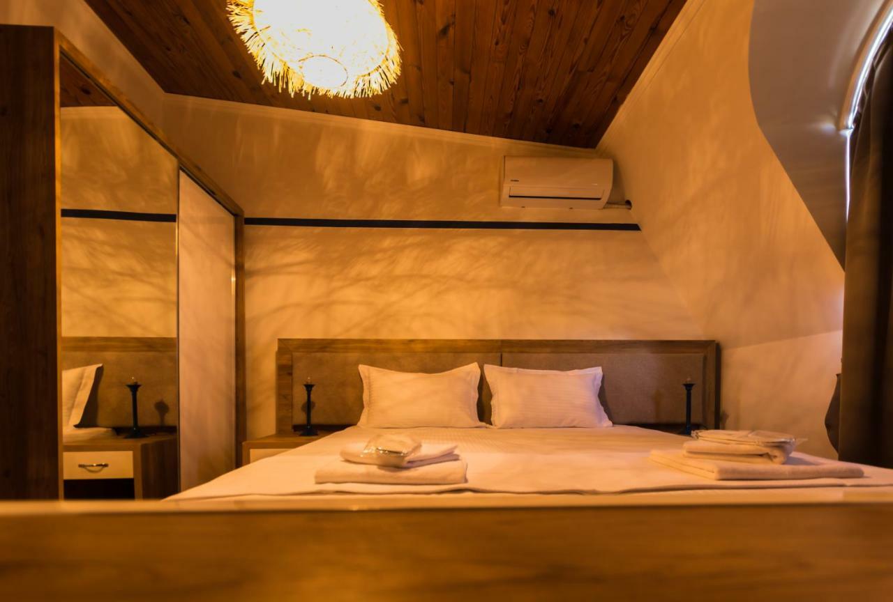 Sadafi Hotel • Სასტუმრო Სადაფი Batumi Kültér fotó